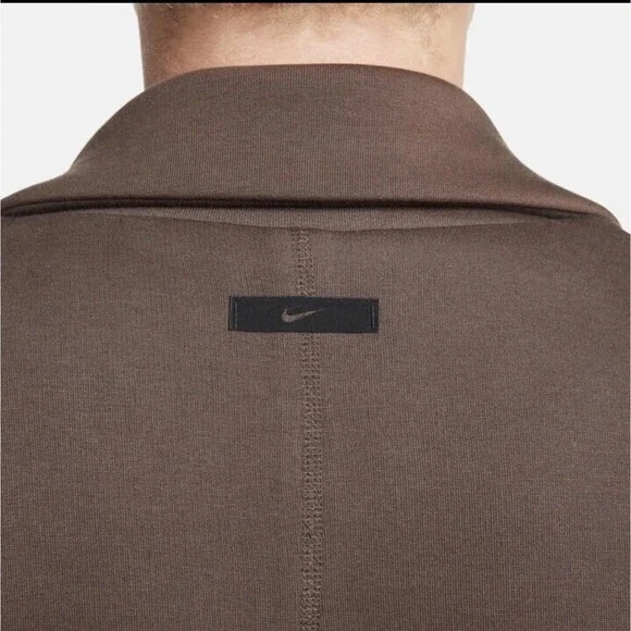 Nike Men's Medium Tech Fleece Reimagined Men's Trench Coat Brown FN0601-237 New
